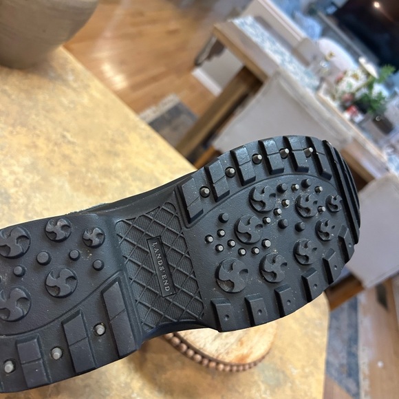 Women's Lands End  Black Suede Waterproof Winter Boots - Picture 8 of 10